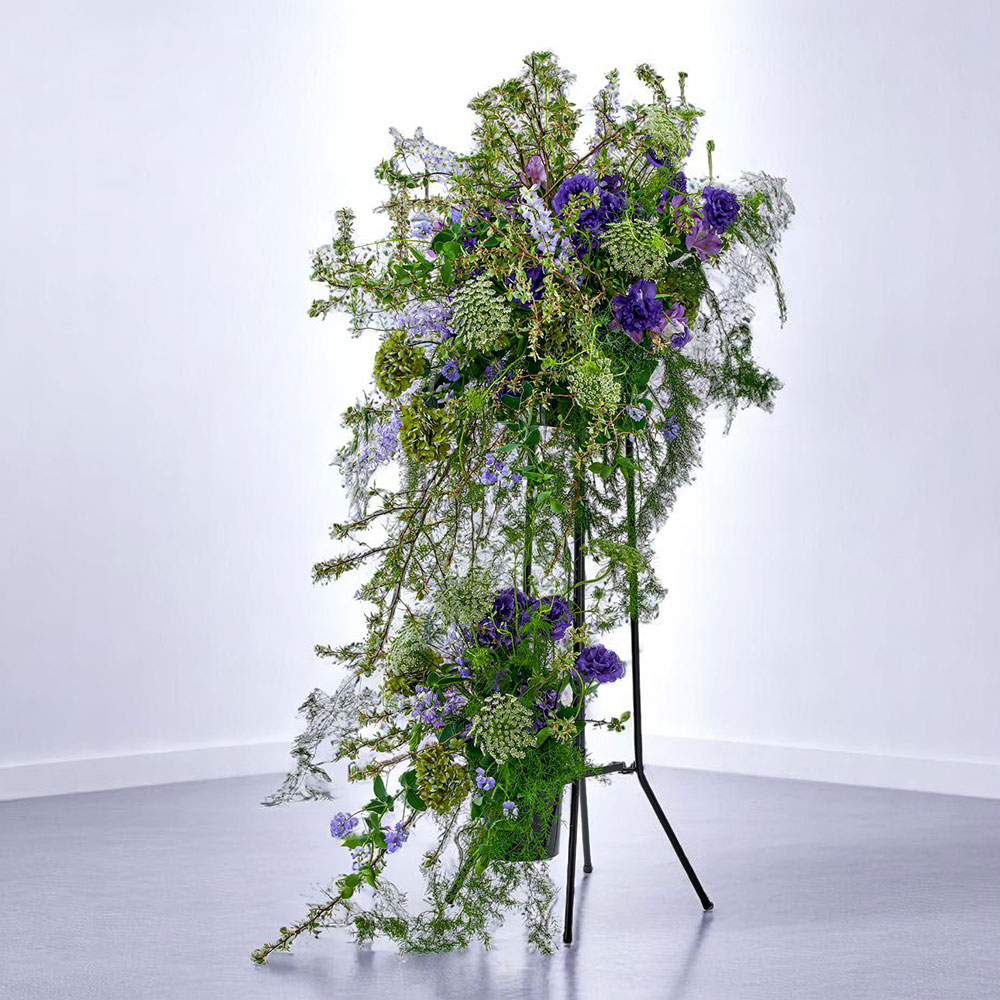 スタンド花「リュクス・ヴィオレ」【都内エリア限定】