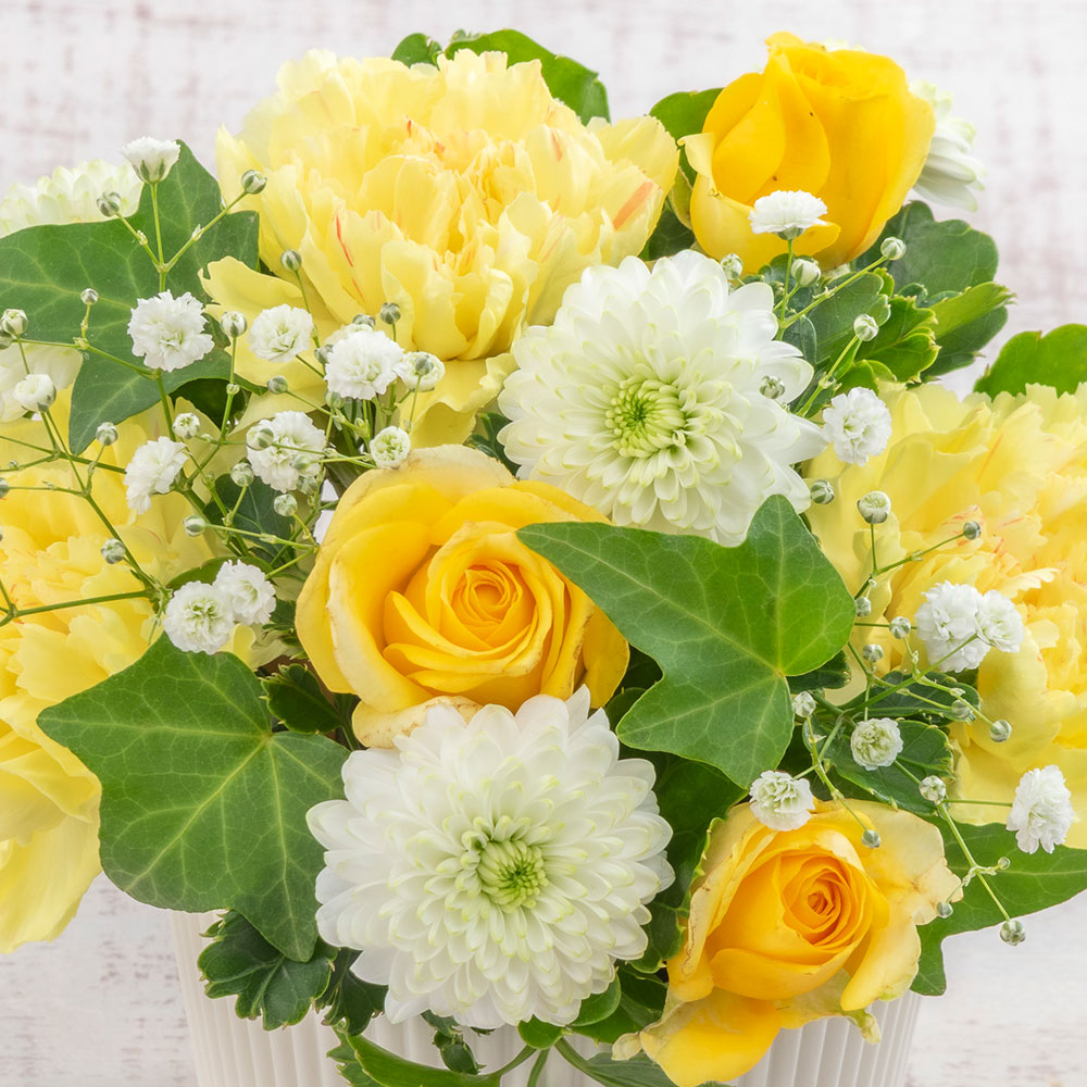 資生堂パーラー「ビスキュイトロワ」とアレンジメントのセット