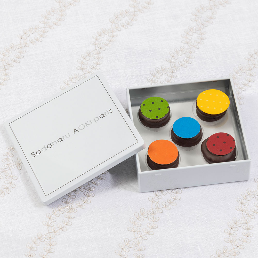 サダハル・アオキ「AOKI2026」とアレンジメントのセット