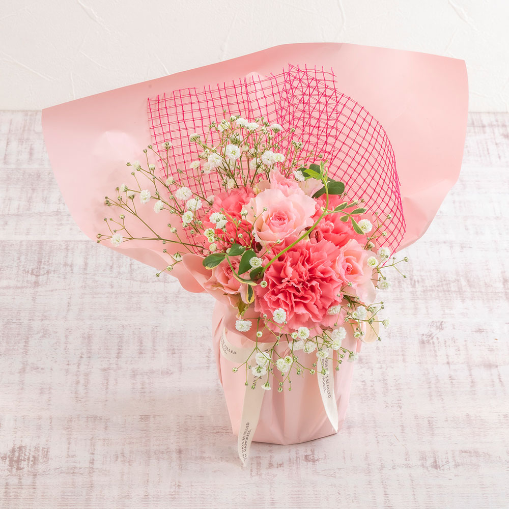 近沢レース店「タオルハンカチ 桜便り」とそのまま飾れるブーケのセット