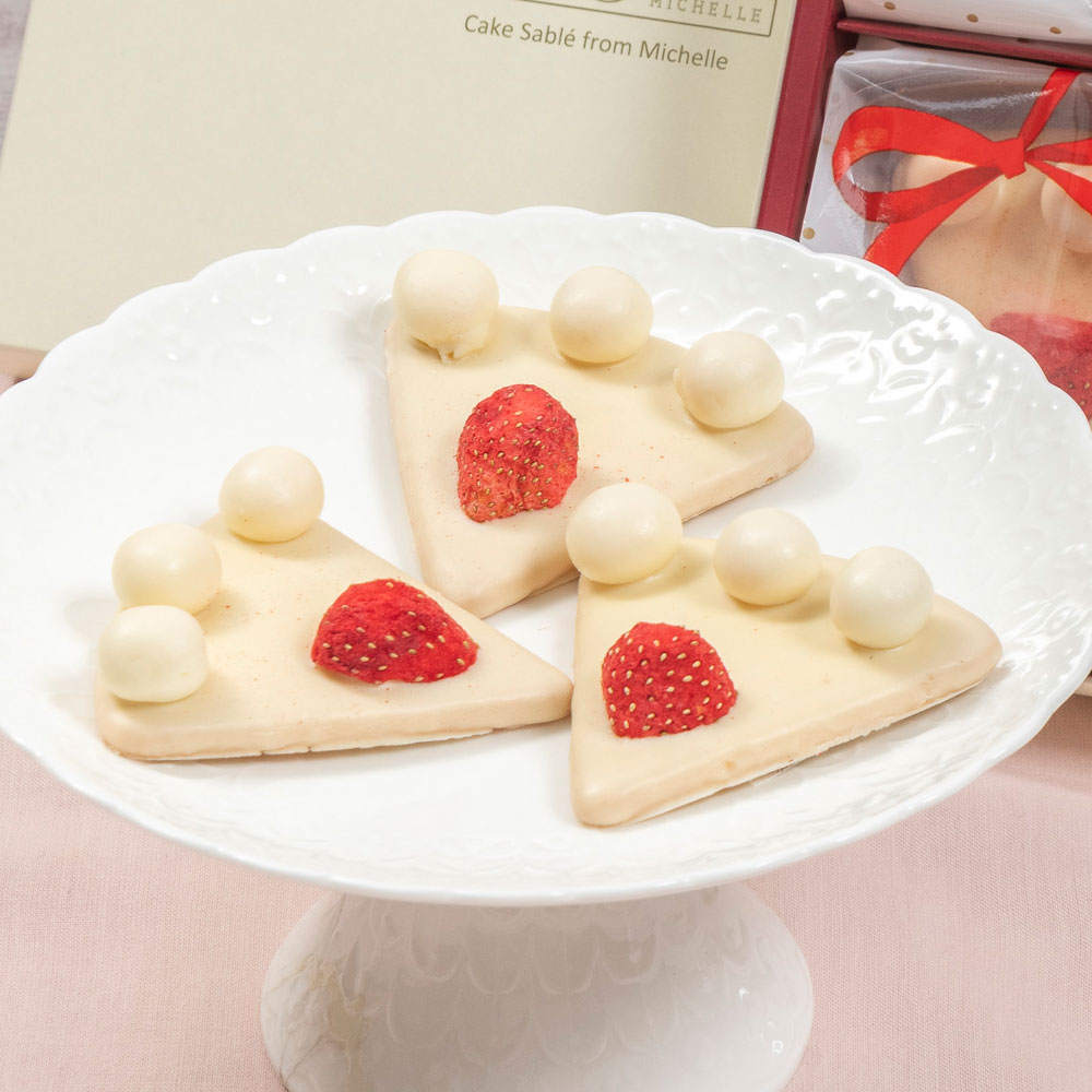 サブレミシェル「ケーキサブレ4個入り」と花束のセット