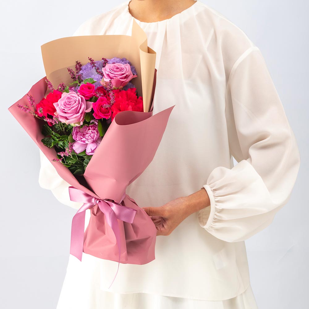 【最短翌日届け】11月旬の花 バラ 花束（ピンク＆パープル・M）