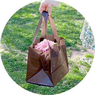 そのまま飾れるブーケ専用オリジナル手提げバッグ