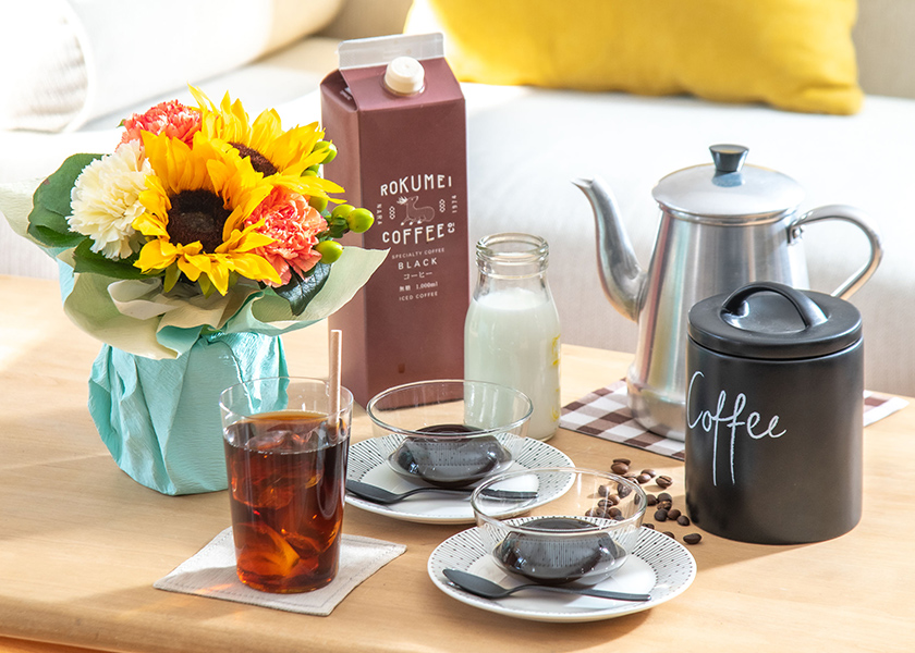 ロクメイコーヒー「コーヒー葛ゼリー&アイスコーヒー」とそのまま飾れるブーケのセット