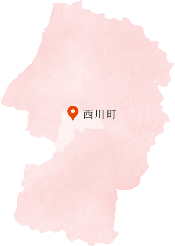 月山に抱かれ、紅葉と山菜が織りなす癒しの郷、西川